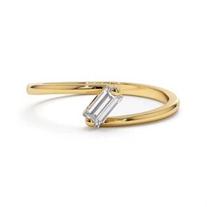 OLIVIE Stříbrný prsten PATRICIE GOLD 8824 Velikost prstenů: 5 (EU: 49-50) Ag 925; ≤1,0 g.