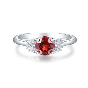 OLIVIE Stříbrný prsten PŘÍRODNÍ GRANÁT 8933 Velikost prstenů: 10 (EU: 62-64) Ag 925; ≤2,0 g.