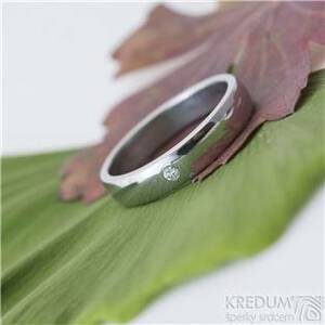 KREDUM® Hynek Kalista Kovaný ocelový prsteny Klasik lesklý, diamant 2 mm - velikost 62 - KS1018-C2.0-62